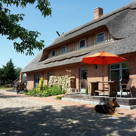 Dreiurtshof *